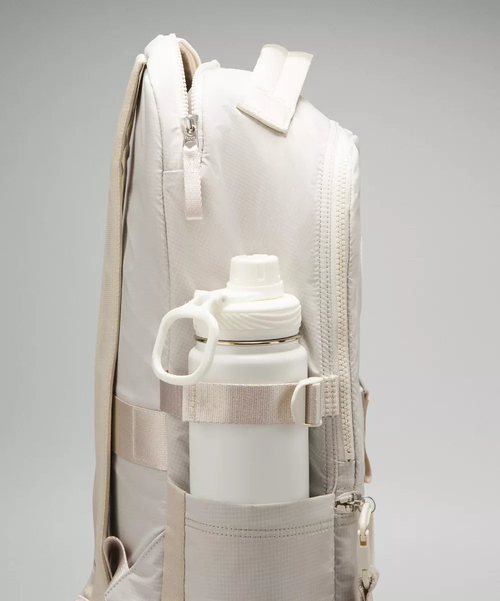 New Crew Backpack 22L - White/ White Opal