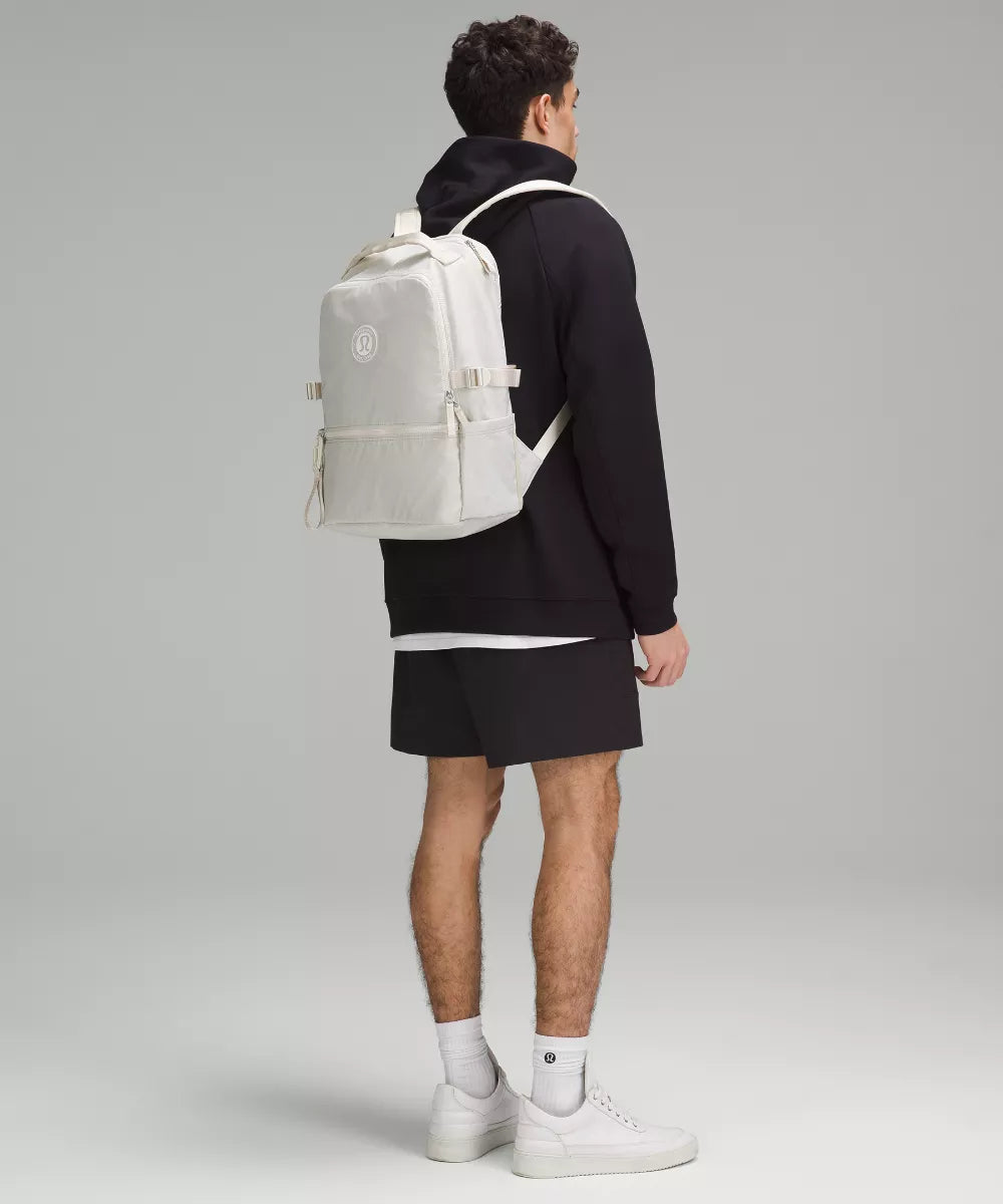 New Crew Backpack 22L - White/ White Opal