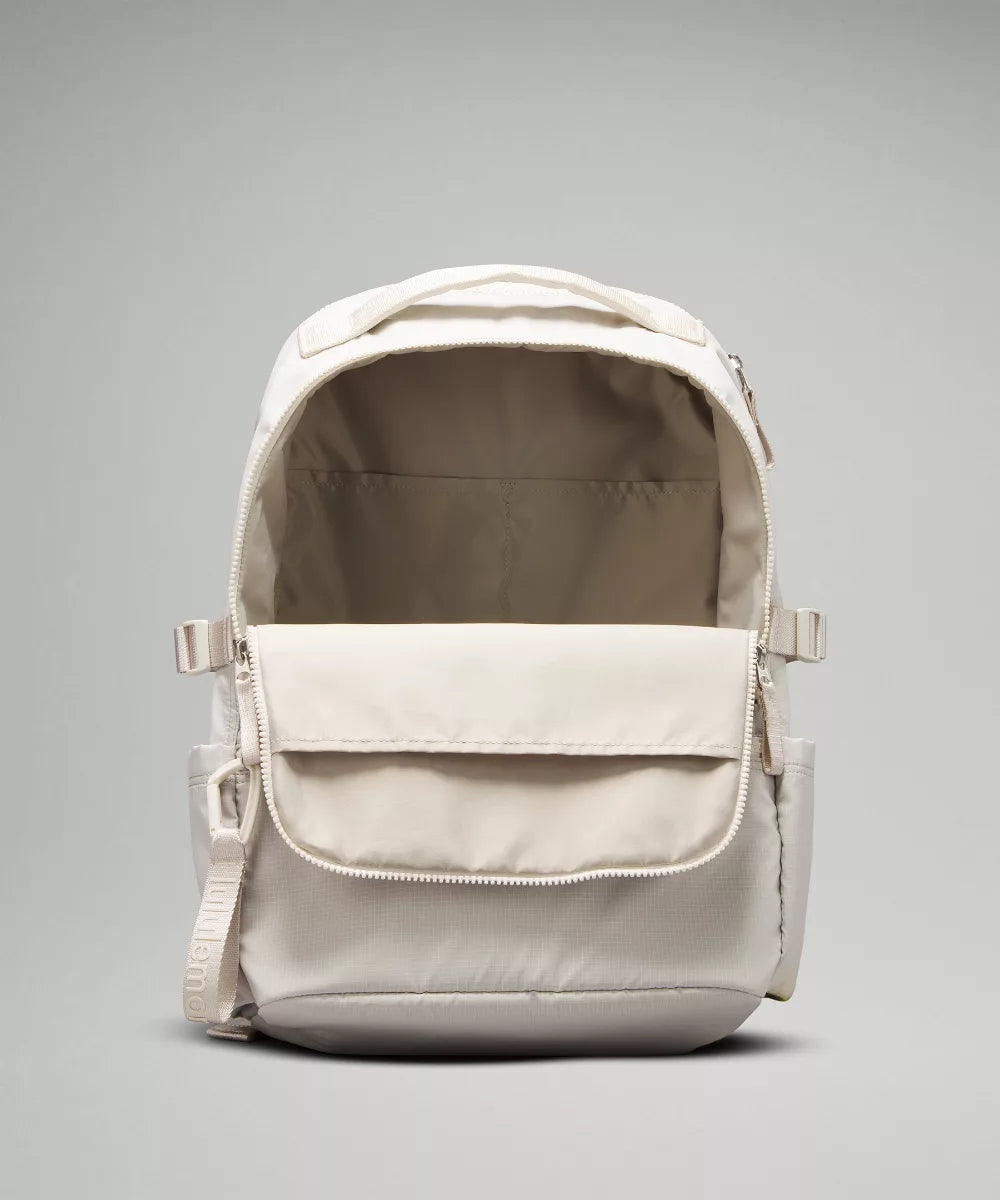 New Crew Backpack 22L - White/ White Opal