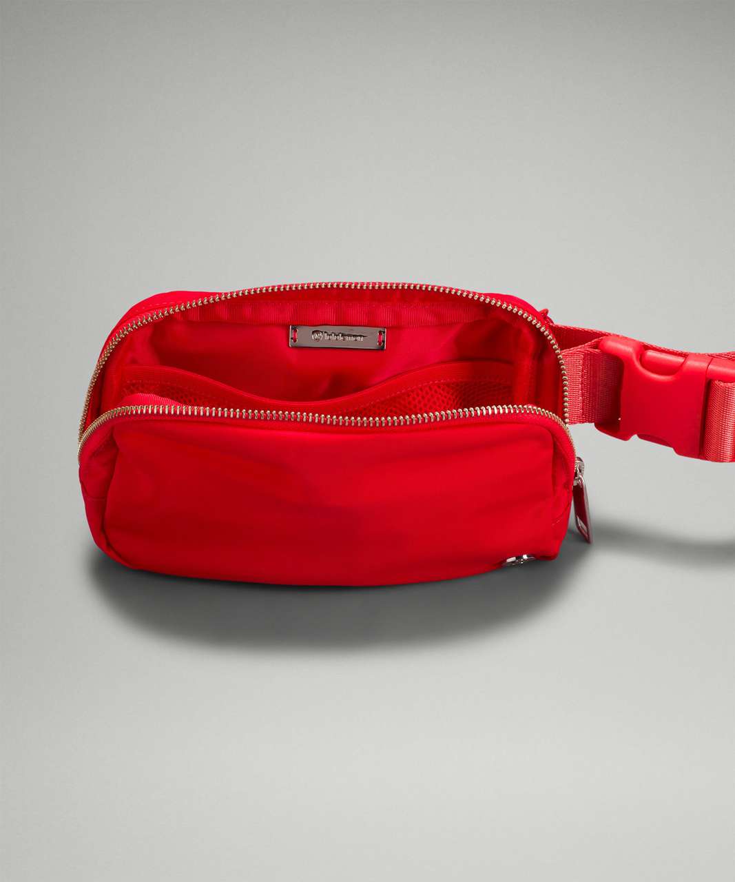 Lululemon Everywhere Belt Bag 1L - Dark Red