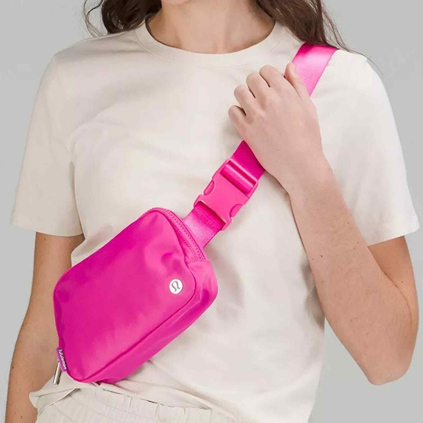 Lululemon Everywhere Belt Bag 1L - Sonic Pink