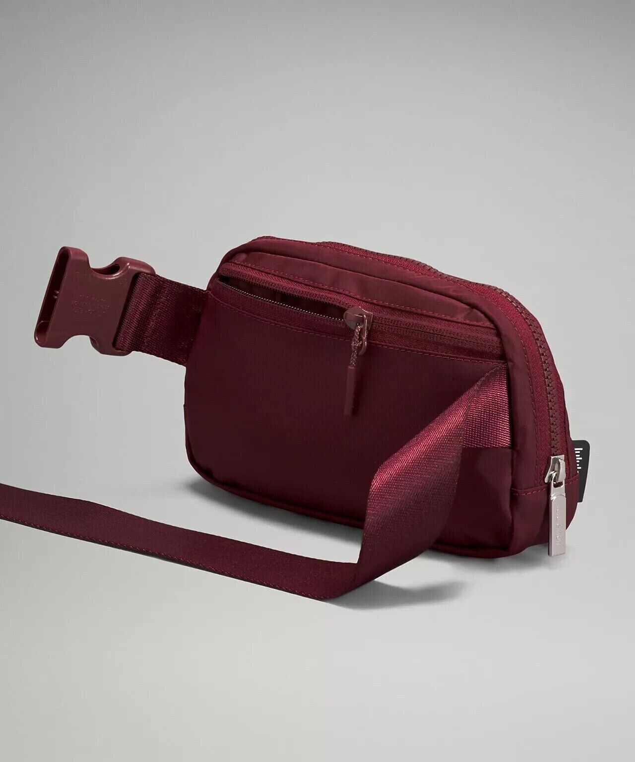 Lululemon Everywhere Belt Bag, Athletica Fanny Packs, Crossbody Gym Bags, Fashion Waist Packs with Adjustable Strap - Maroon