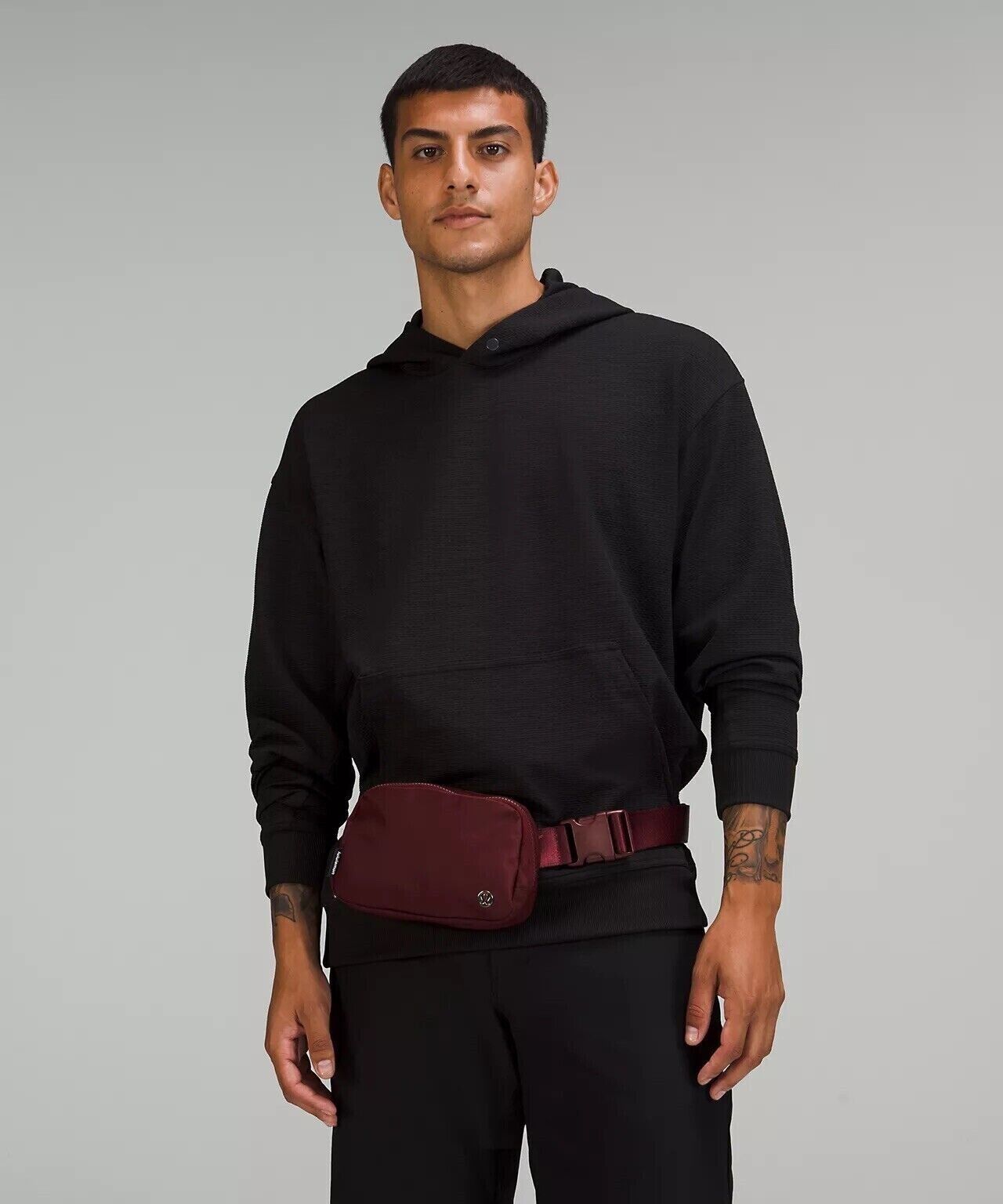 Lululemon Everywhere Belt Bag, Athletica Fanny Packs, Crossbody Gym Bags, Fashion Waist Packs with Adjustable Strap - Maroon